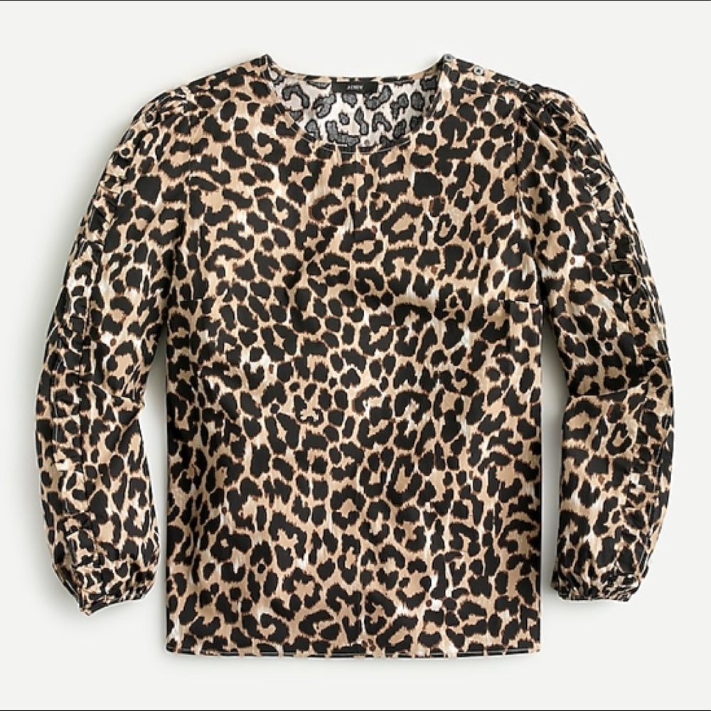 NWT Ruffle Sleeve Top In Leopard